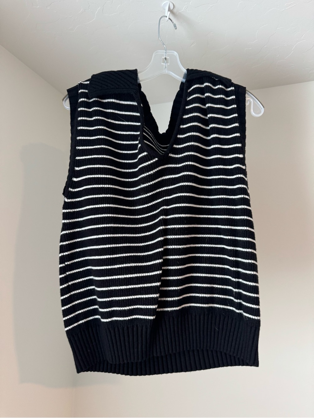 Amazon Women's Black and White Striped V-Neck Sweater Vest